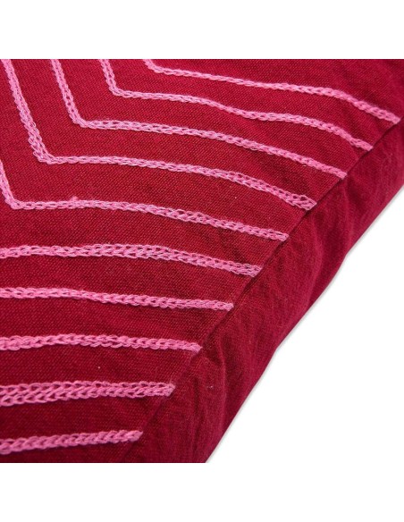 Cojín color rojo con lineas rosas 50 x 12 x 50 cm