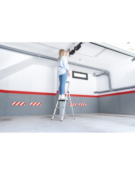 Escalera domestica de aluminio 3 peldaños