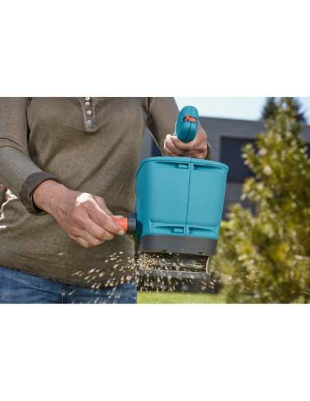 Esparcidor de semillas manual