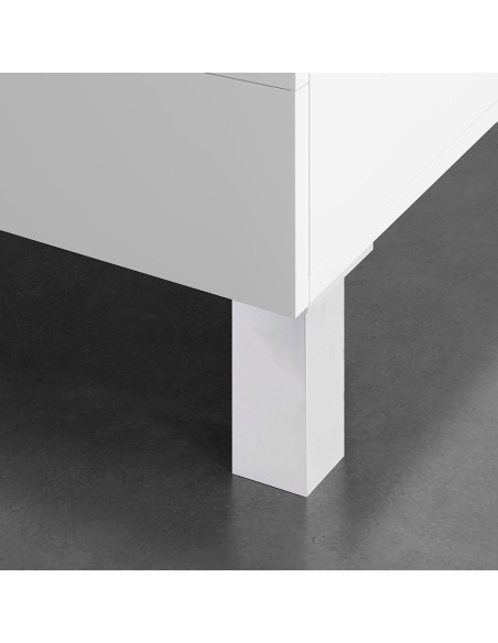 Pata esquinera cuadrada de abs en color aluminio mod.972. dimensiones 4,2x4,2x15cm rei