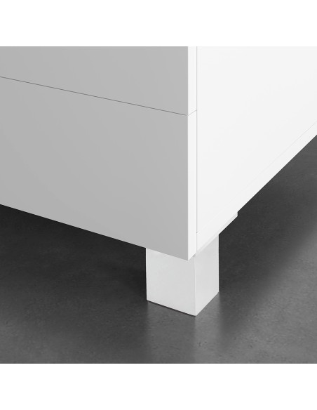 Pata esquinera cuadrada de abs en color aluminio mod.972. dimensiones 4,2x4,2x6cm rei