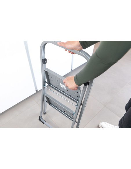 Escalerilla de acero 2 peldaños