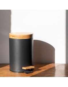 Papelera pedal negra-bambu 3 l 2