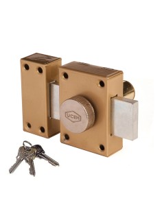Cerrojo con palanca y 3 vueltas de cierre 4101hb ucem