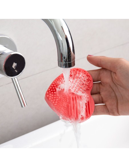 Limpiador de brochas y pinceles de maquillaje heart v0101013 innovagoods