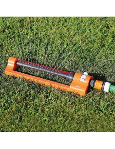 Aspersor oscilante regulable sobre 250m² con enchufe rapido 2