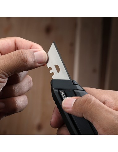 Cúter recargable con 5 + 5 hojas tb-h4s2-03...