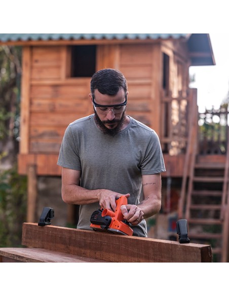 Cepillo eléctrico 710w bew712-qs black+decker