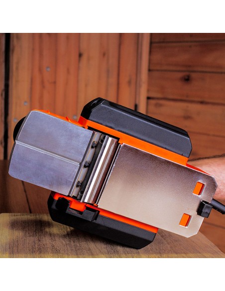 Cepillo eléctrico 710w bew712-qs black+decker