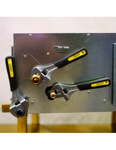 Llave ajustable de gran apertura de 6" y 8"...