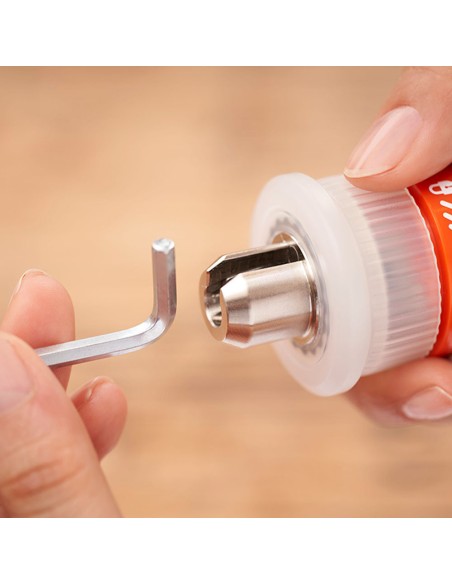 Kit: atornillador hexdriver 3,6v + aspirador de mano 3,6v bcknvcrta01-qw black & decker