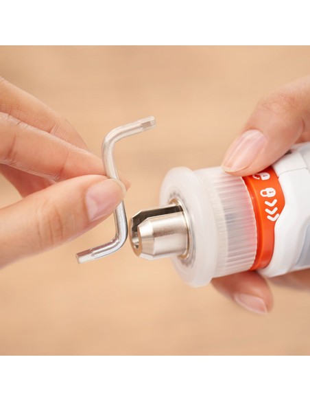 Kit: atornillador hexdriver 3,6v + aspirador de mano 3,6v bcknvcrta01-qw black & decker