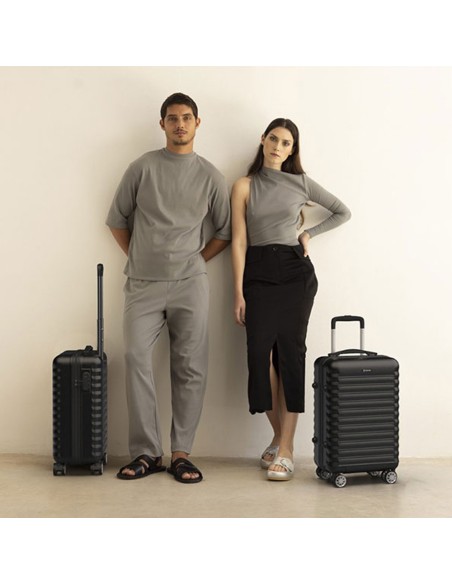 Maleta 30l de cabina mini xs negra upfly 55x36x19cm 1200877 numada