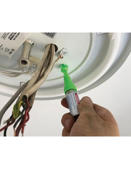 Marcador en spray pintura fluorescente a la tiza verde para agujeros perforados edding