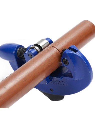 Cortatubos de 3-30mm (1/8 -1 1/8") ". workpro