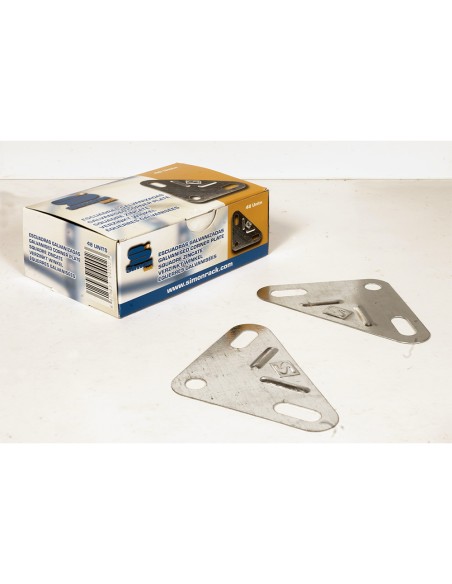 Caja 48 und. escuadras galvanizadas. simon rack