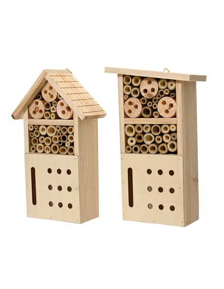 Hotel de insectos madera de pino, modelos variados. 18 x 9 x 27 cm