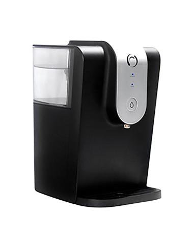 Dispositivo que filtra y enfría el agua del...