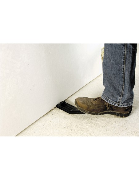 Levantador de planchas con gancho de tracción