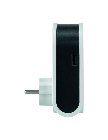 Adaptador 3 conectores usb + 1 usb a + 1 toma schuko 16a 250 v~ blanco