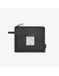 Poncho chubasquero plegable negro 2