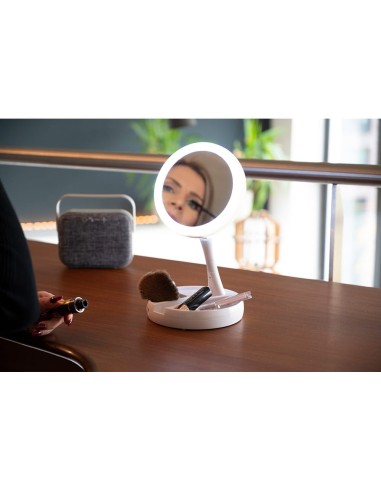 Espejo led con aumento plegable 16 x 16 x 29 cm