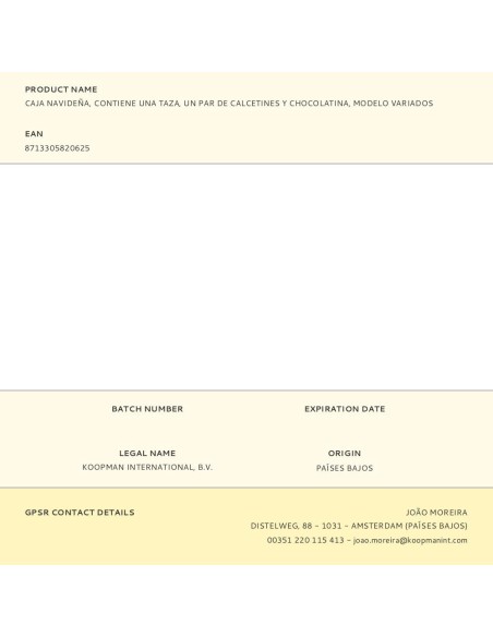 Caja navideña, contiene una taza, un par de calcetines y chocolatina, modelo variados