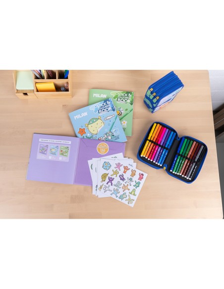 Cuaderno con adhesivos para colorear blue odissey