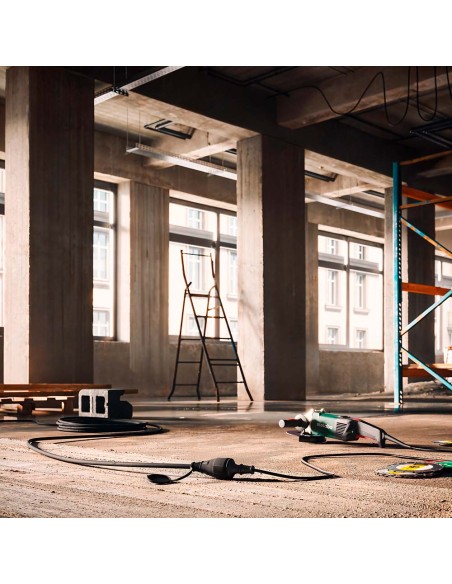 Prolongador profesional 20 m ip44 h07rn-f 3 g 2,5 mm², 1 toma con tapa, 16 a 250 v~, negro