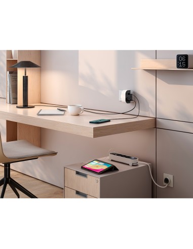 Adaptador giratorio schuko 1 toma + usb a+c 30...