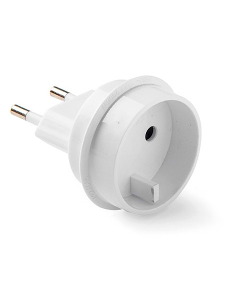 Adaptador europeo - universal, 10a 250 v, espigas 4 mm, blanco